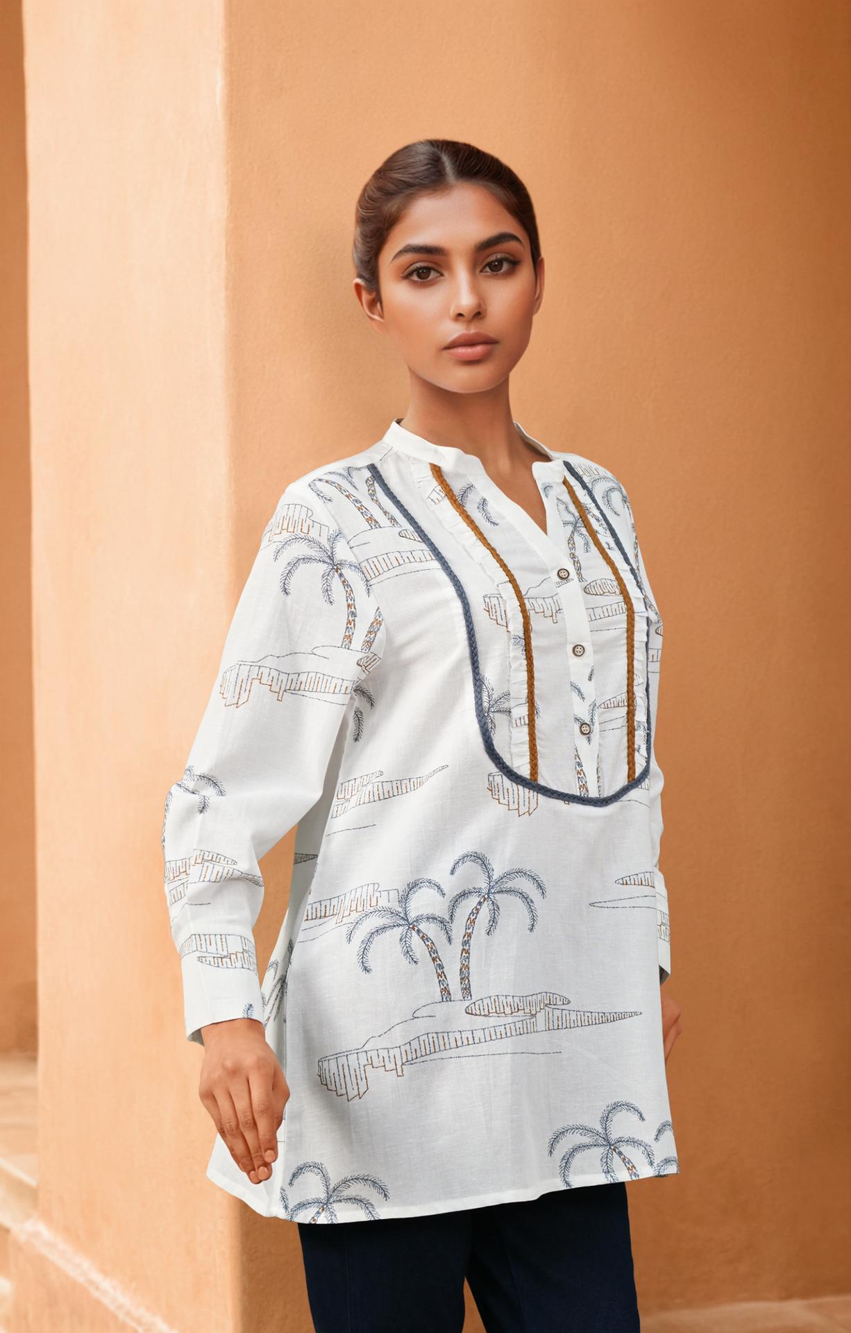 Isla Shirt image 2