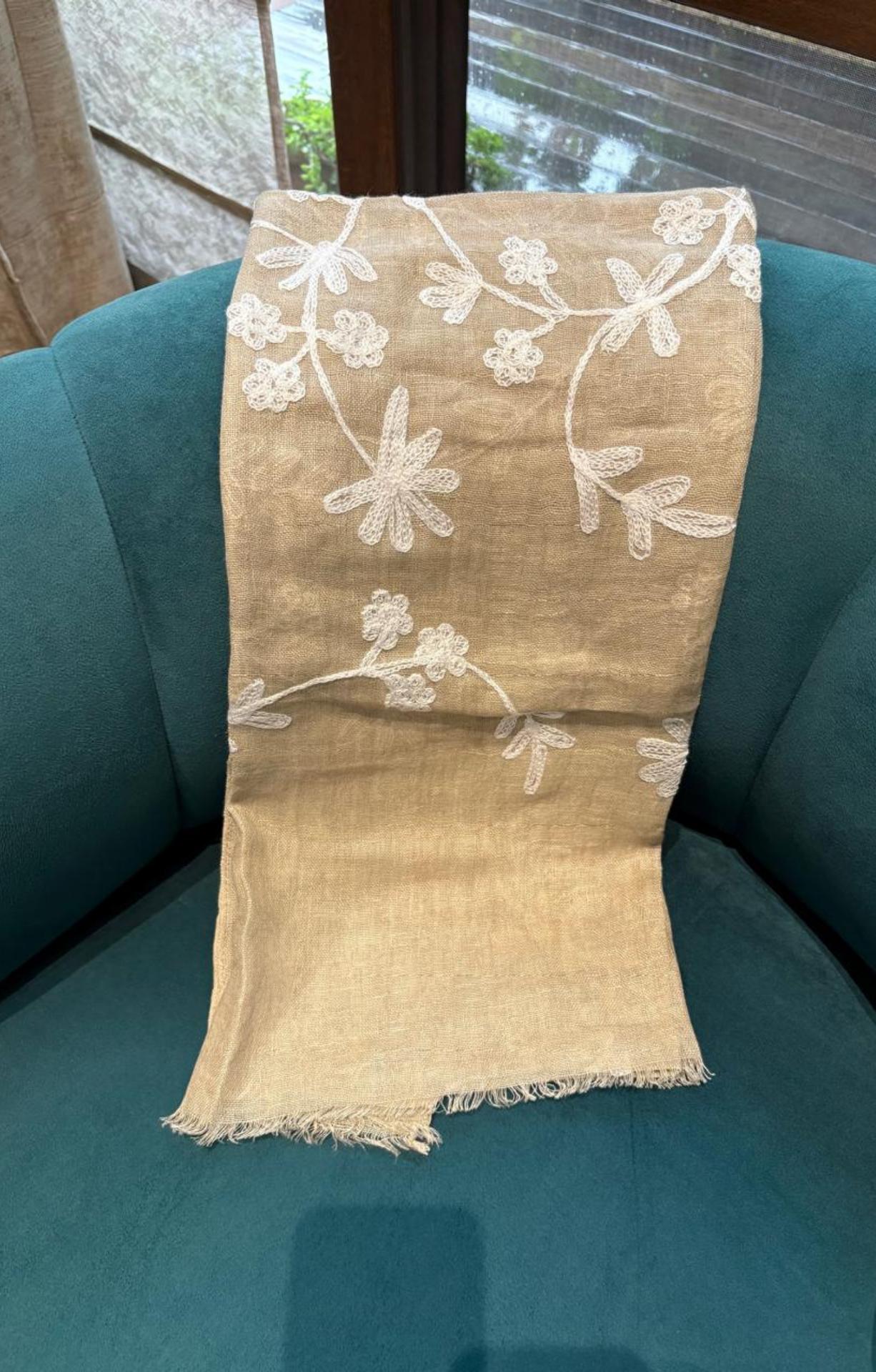 Thirah Stoles - Beige